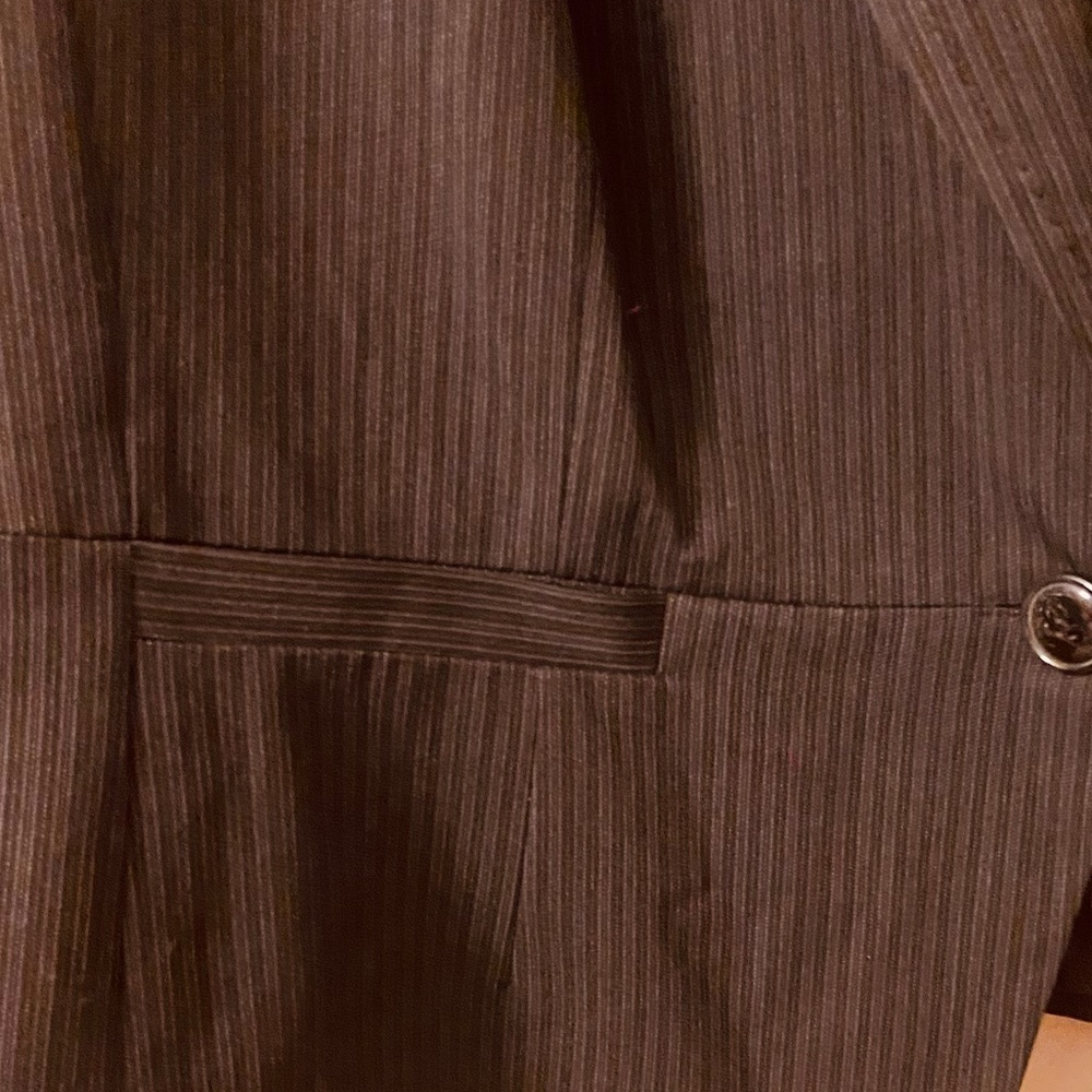 RAFAELLA Black Pinstripe Vertical Lines Notched Collar Button Lined Blazer - Picture 3 of 7